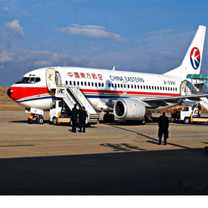 呼和浩特白塔航空托运航空快运业稳步发展的原因是什么？